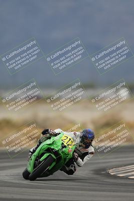 media/Nov-15-2025-Race Pace (Sat) [[8de605a2d8]]/Verified Riders/Turn 4 (1030am)/